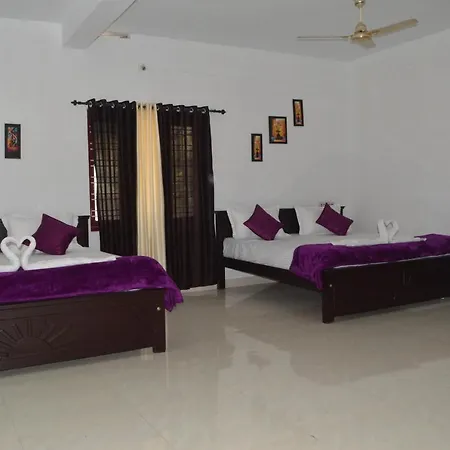 Dream View Homestay Thekkady Exterior photo