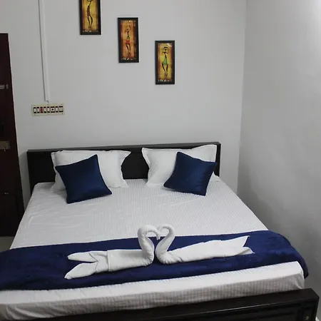 Dream View Homestay Thekkady Exterior photo