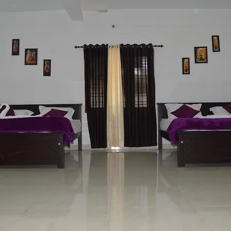 Dream View Homestay Thekkady Exterior photo